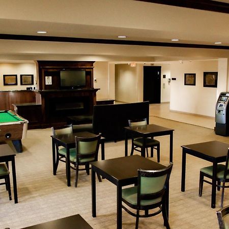 Black Gold Suites Stanley エクステリア 写真