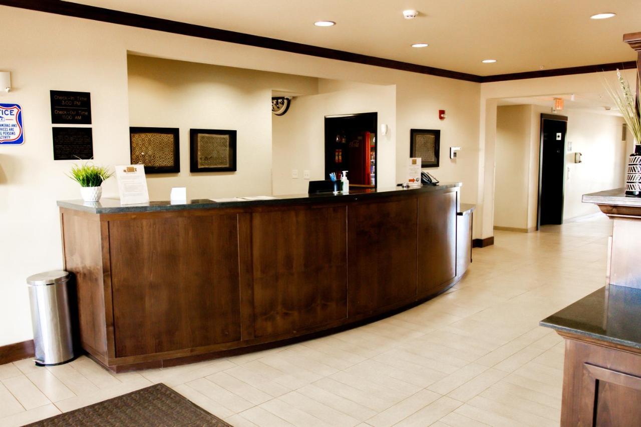 Black Gold Suites Stanley エクステリア 写真